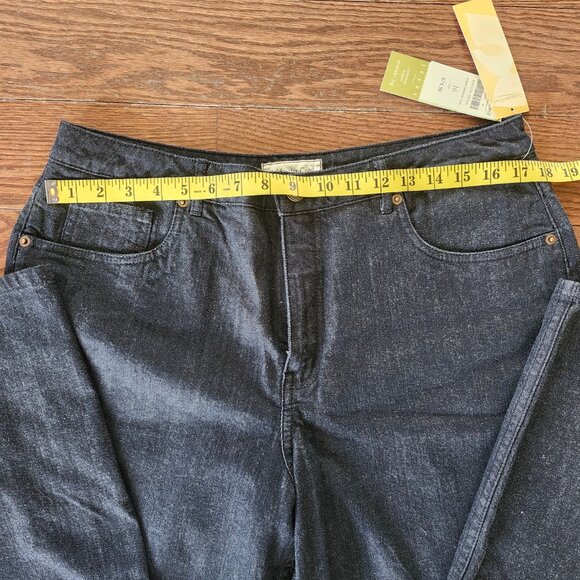 NWT Coldwater Creek Women’s Black Denim Jeans Size 16 Straight Leg Contour Waist - Picture 7 of 11